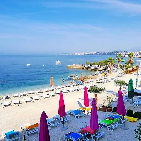 Luxury Beach Mediteran 4* Podstrana