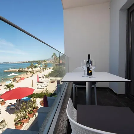 Guest house Luxury Beach Mediteran 4*